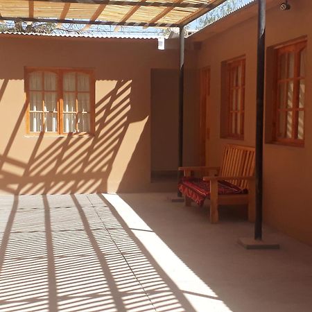 Hostel Casa Macaw San Pedro de Atacama Exterior foto
